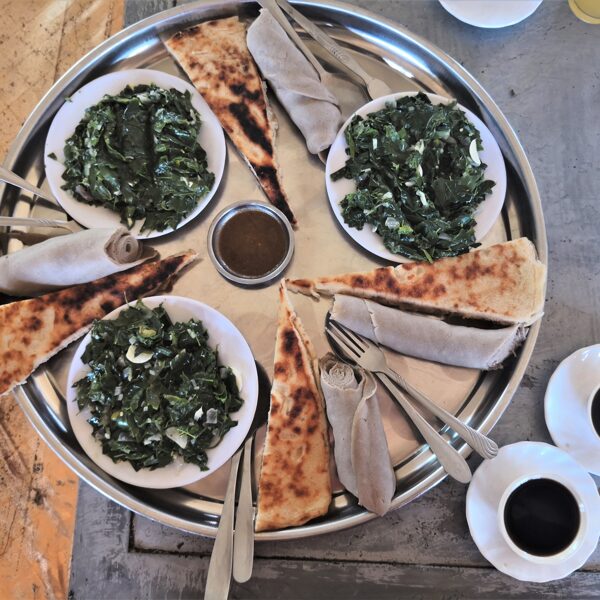 Moringas lapu sautējums